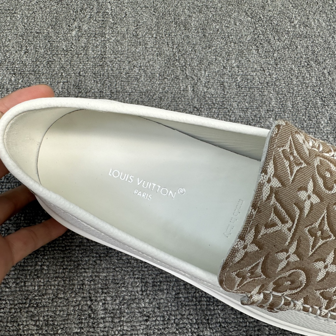 루이비통 신발 129051 Louis Vuitton Shoes 썸네일 이미지