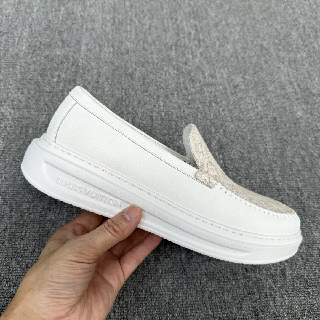 루이비통 신발 129050 Louis Vuitton Shoes 썸네일 이미지