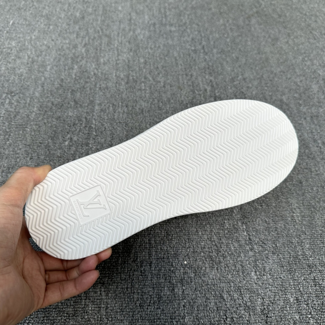 루이비통 신발 129049 Louis Vuitton Shoes 썸네일 이미지