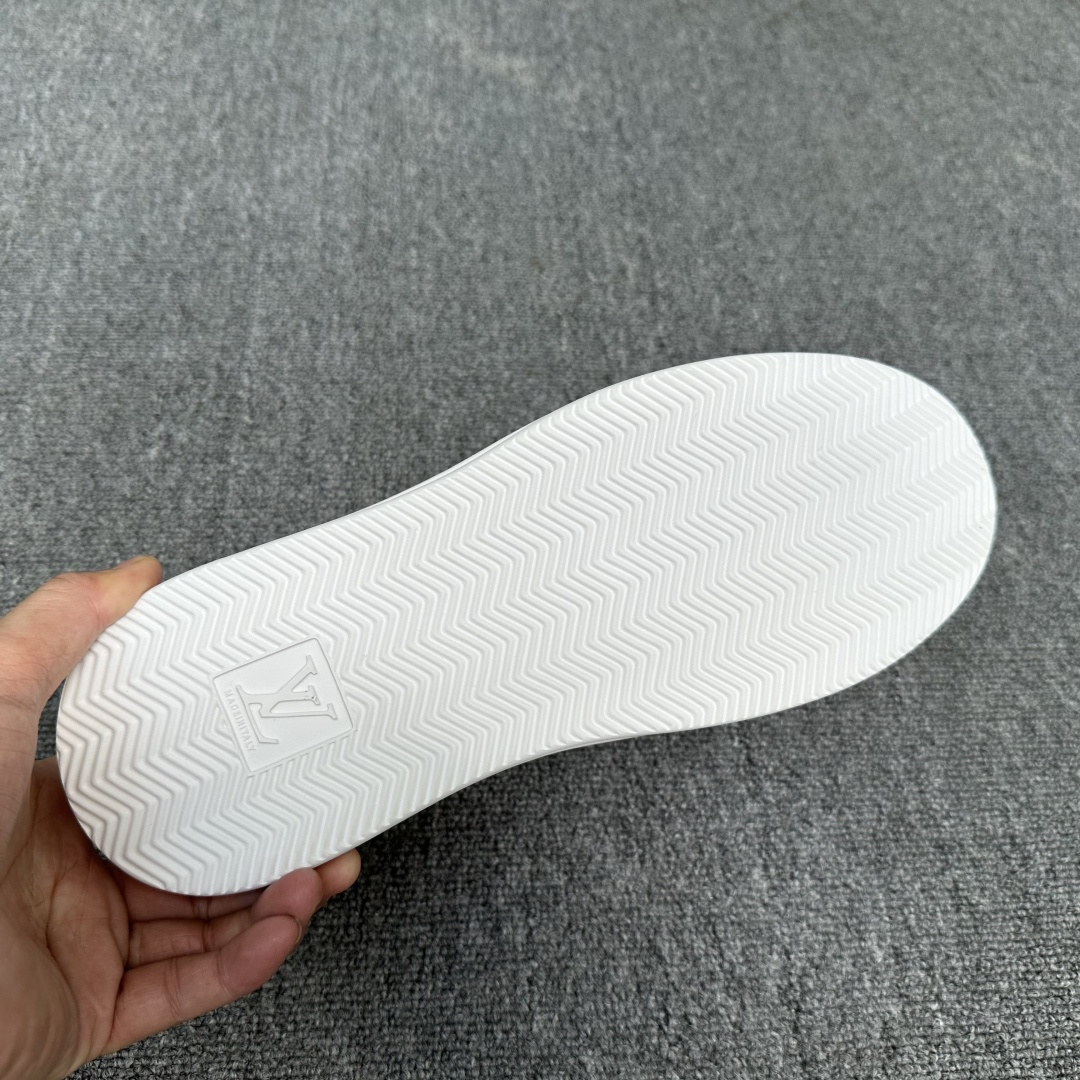 루이비통 신발 129047 Louis Vuitton Shoes 썸네일 이미지