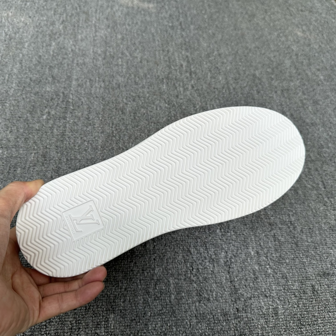 루이비통 신발 129046 Louis Vuitton Shoes 썸네일 이미지