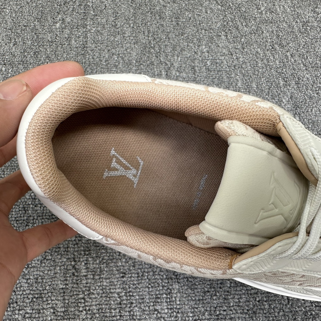 루이비통 신발 129046 Louis Vuitton Shoes 썸네일 이미지