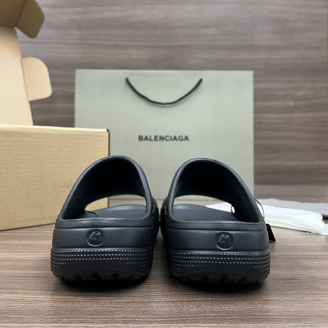 Balenciaga Crocs x Balenciaga巴黎世家 平跟套脚一字拖鞋 男款 黑色