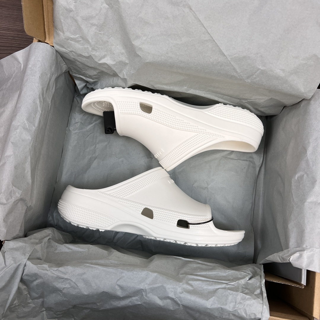 Balenciaga Crocs x Balenciaga巴黎世家 平跟套脚一字拖鞋 男款 白色