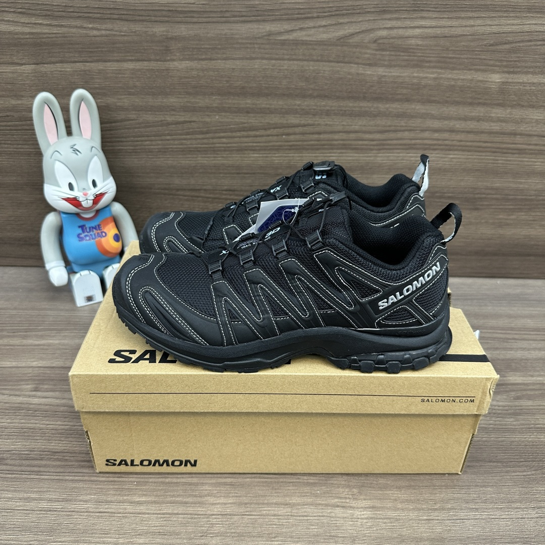 NO:723394,The top version of Salomon XA PRO 3D SUEDE is comfortable, versatile, non-slip, wear-resistant and breathable, low-cut cross-country training running shoes, same style for men and women, black. The new top version has been revised for several months. The last shape of the entire shoe is basically the same as the original shoe. The glue control of the outsole combination is excellent. All details are carefully processed. The foot feels comfortable and light. It is the best matching item for workwear and outdoor use. Item number: 491274  Packaging: A complete set of accessories to reinforce the aircraft box packaging!  Size: 36-46 (true size), casual shoes/sports shoes, sneakers19860909顶级版本SALOMON萨洛蒙 XA PRO 3D SUEDE 舒适百搭防滑耐磨透气 低帮 越野训练跑步鞋 男女同款 黑色 全新顶级版本经过几个月重新改版,整鞋楦型基本跟原鞋无差,大底组合胶水控制极佳,所有细节都精心处理,脚感舒适轻便,工装户外最佳搭配单品. 货号: 491274 包装全套得物配件加固飞机盒包装！ 码数:36-46码(正码),休闲鞋/运动鞋,sneakers,Women's Shoes