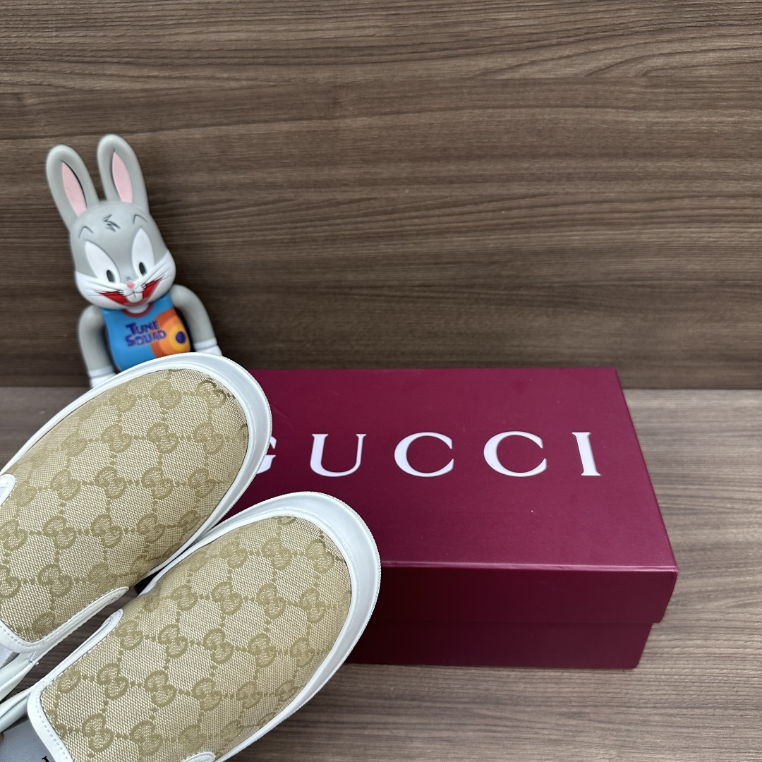 Gucci Sneakers