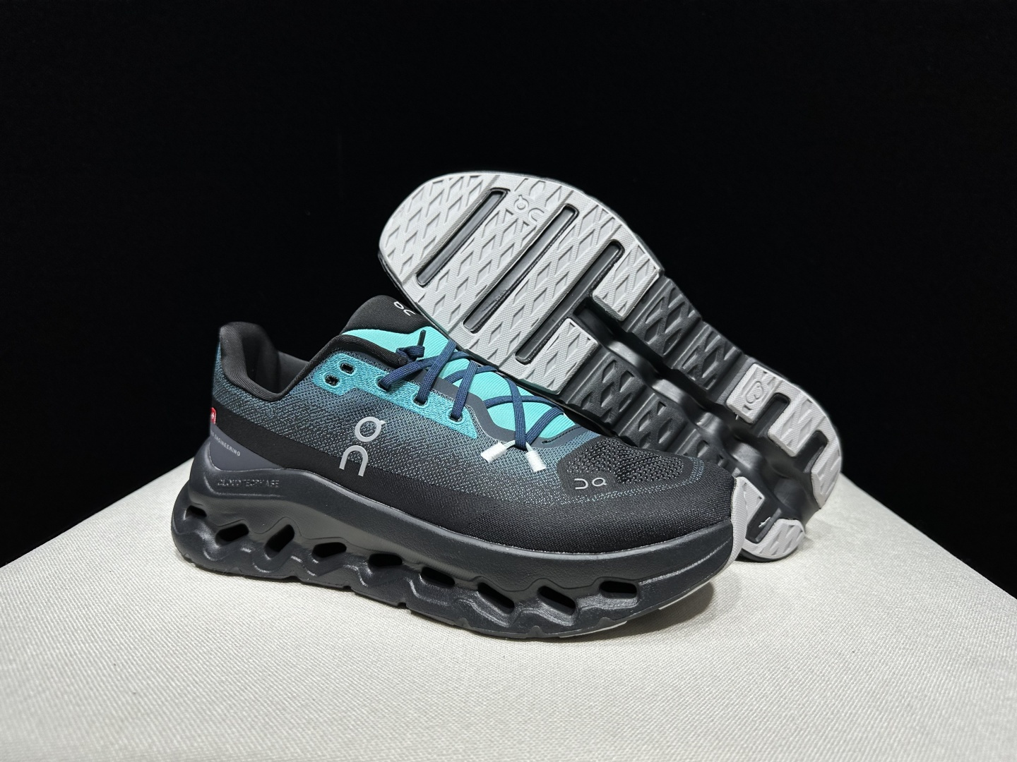 Designer Sneakers