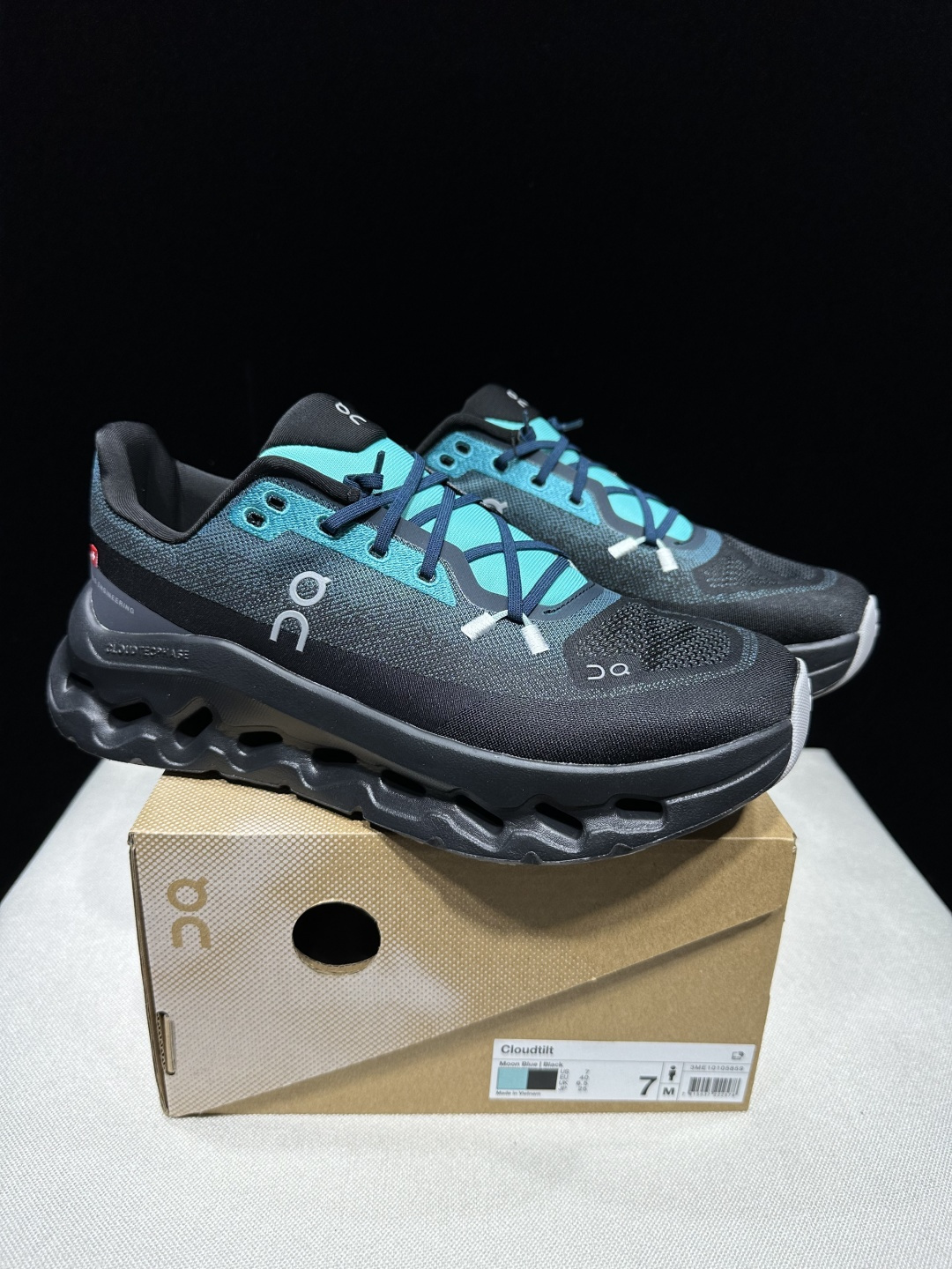 Designer Sneakers