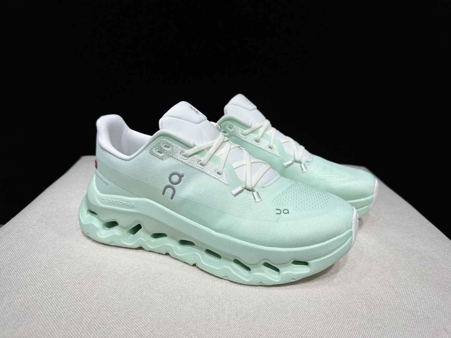 Designer Sneakers