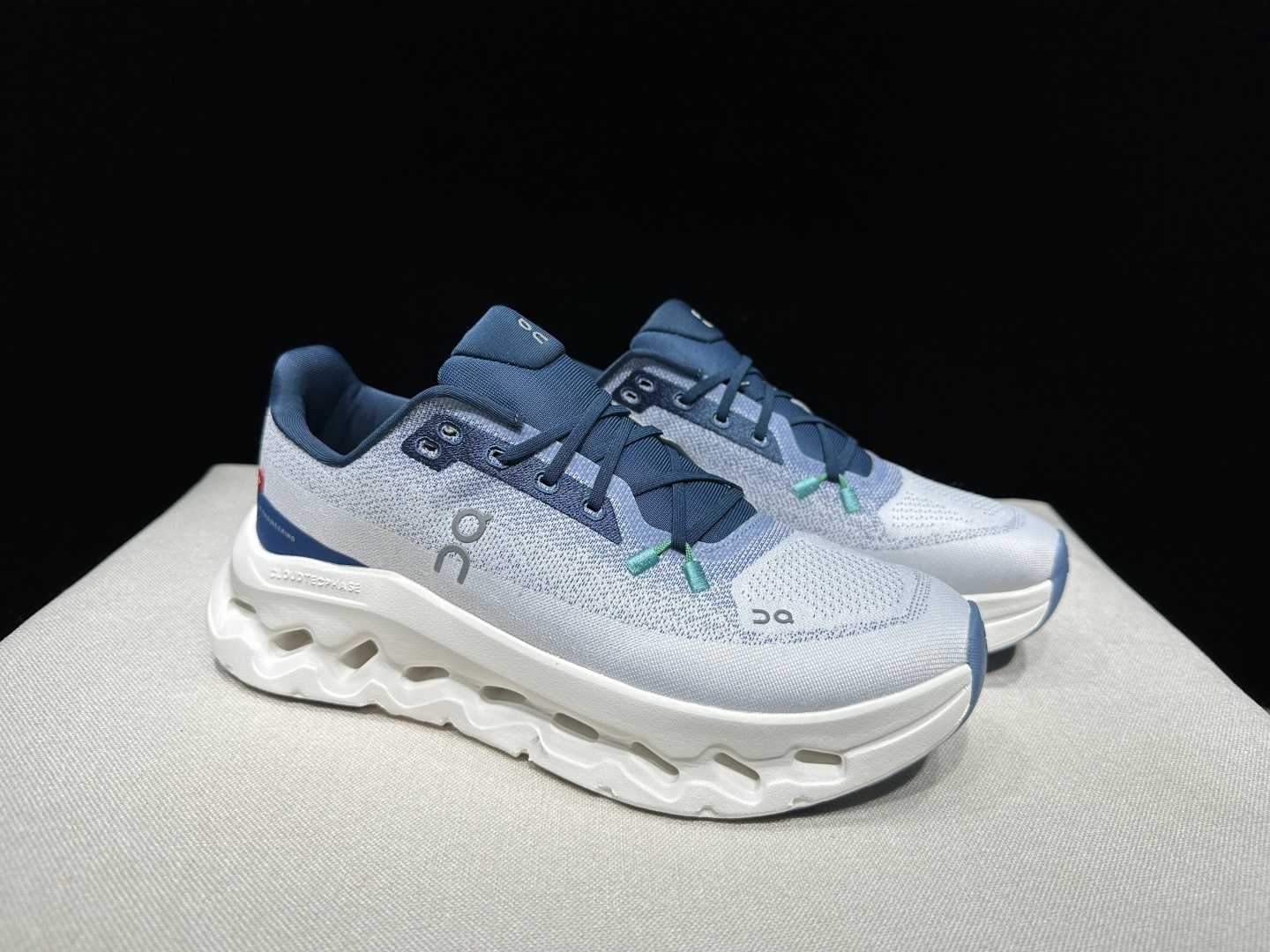 Designer Sneakers