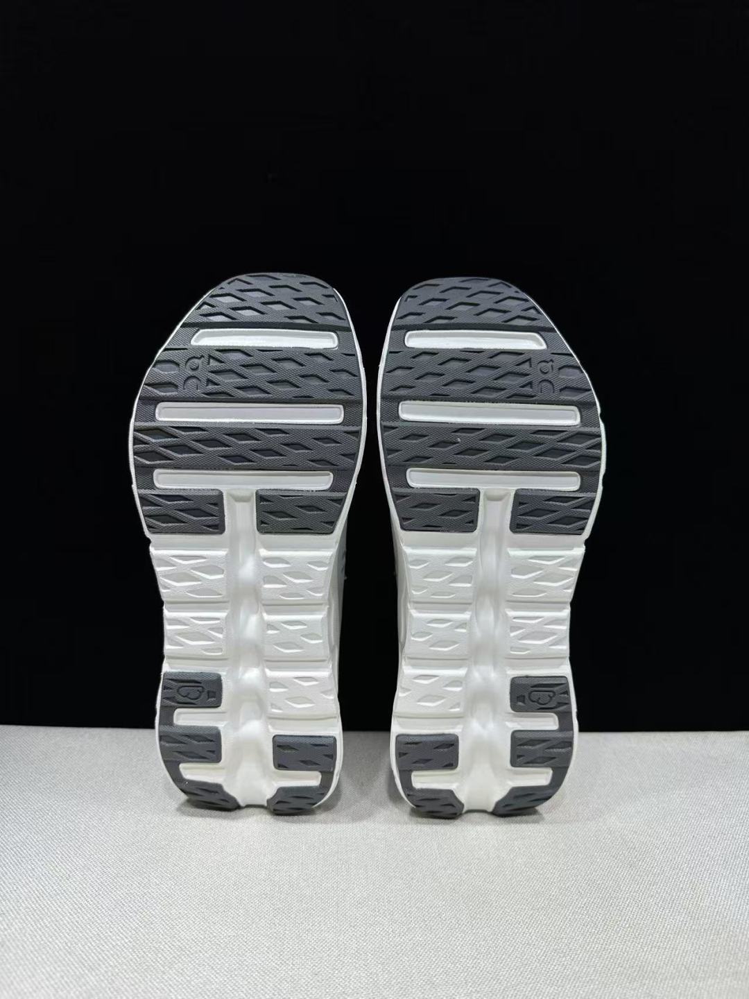 Designer Sneakers
