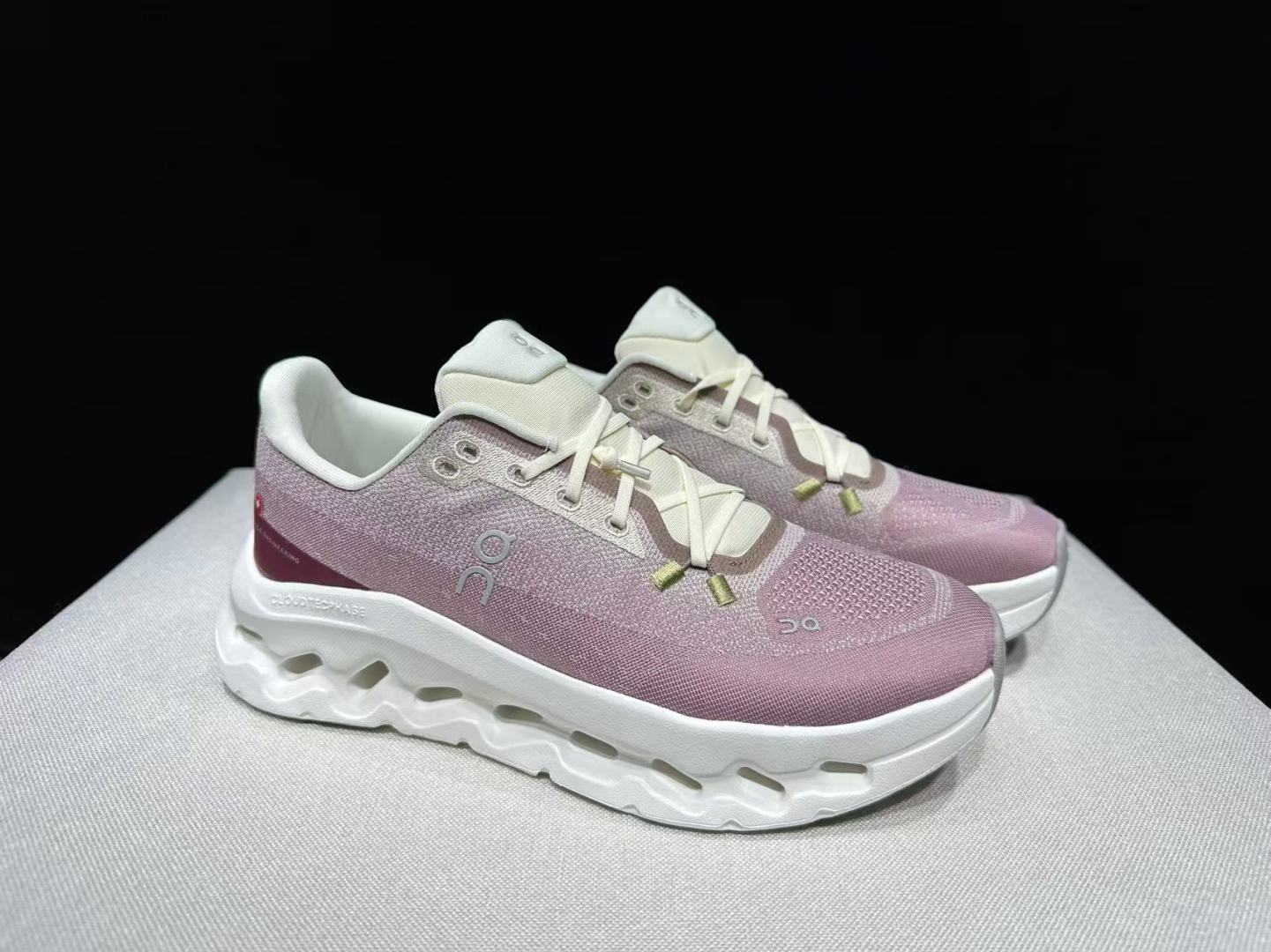 Designer Sneakers