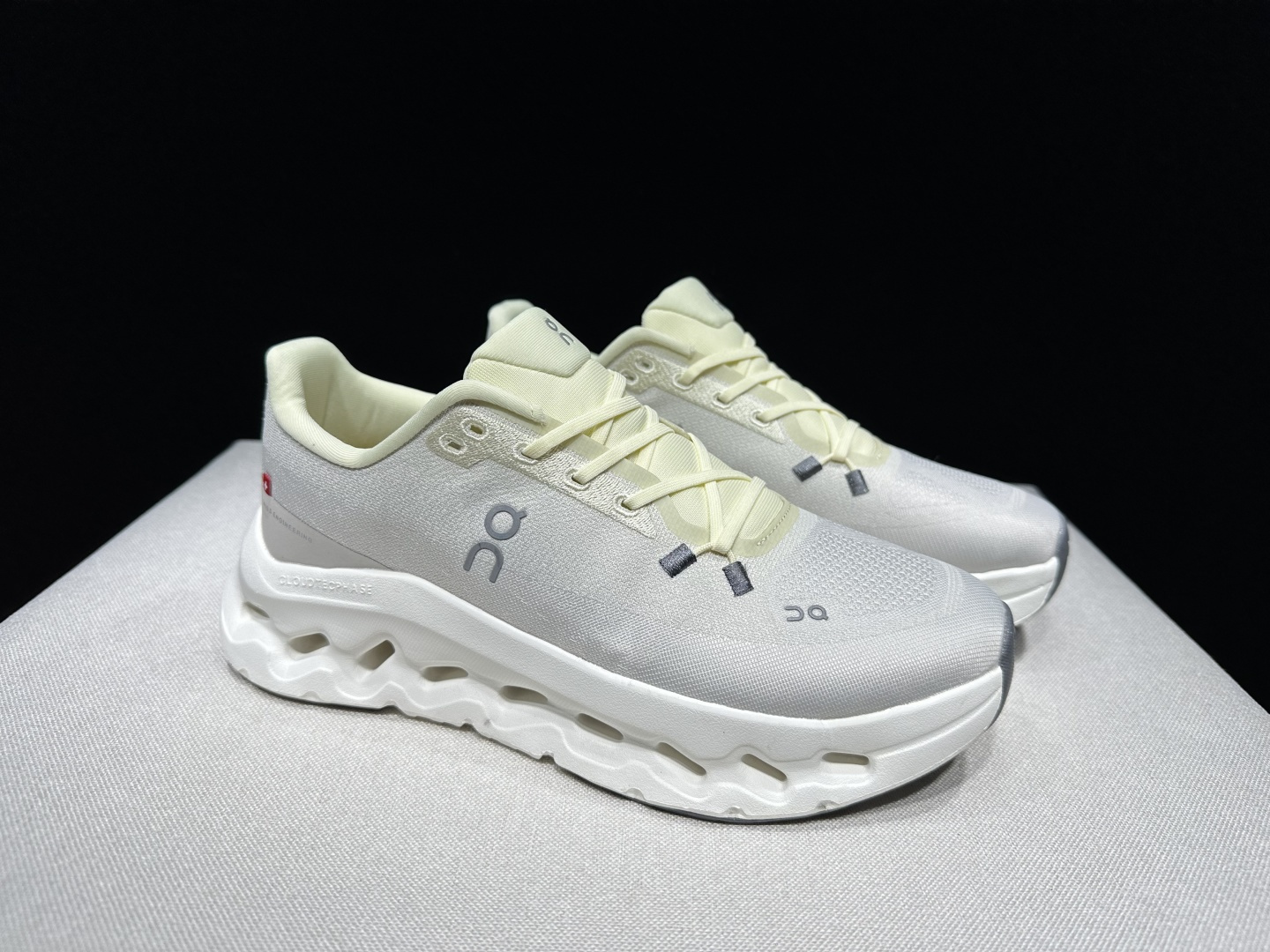 Designer Sneakers
