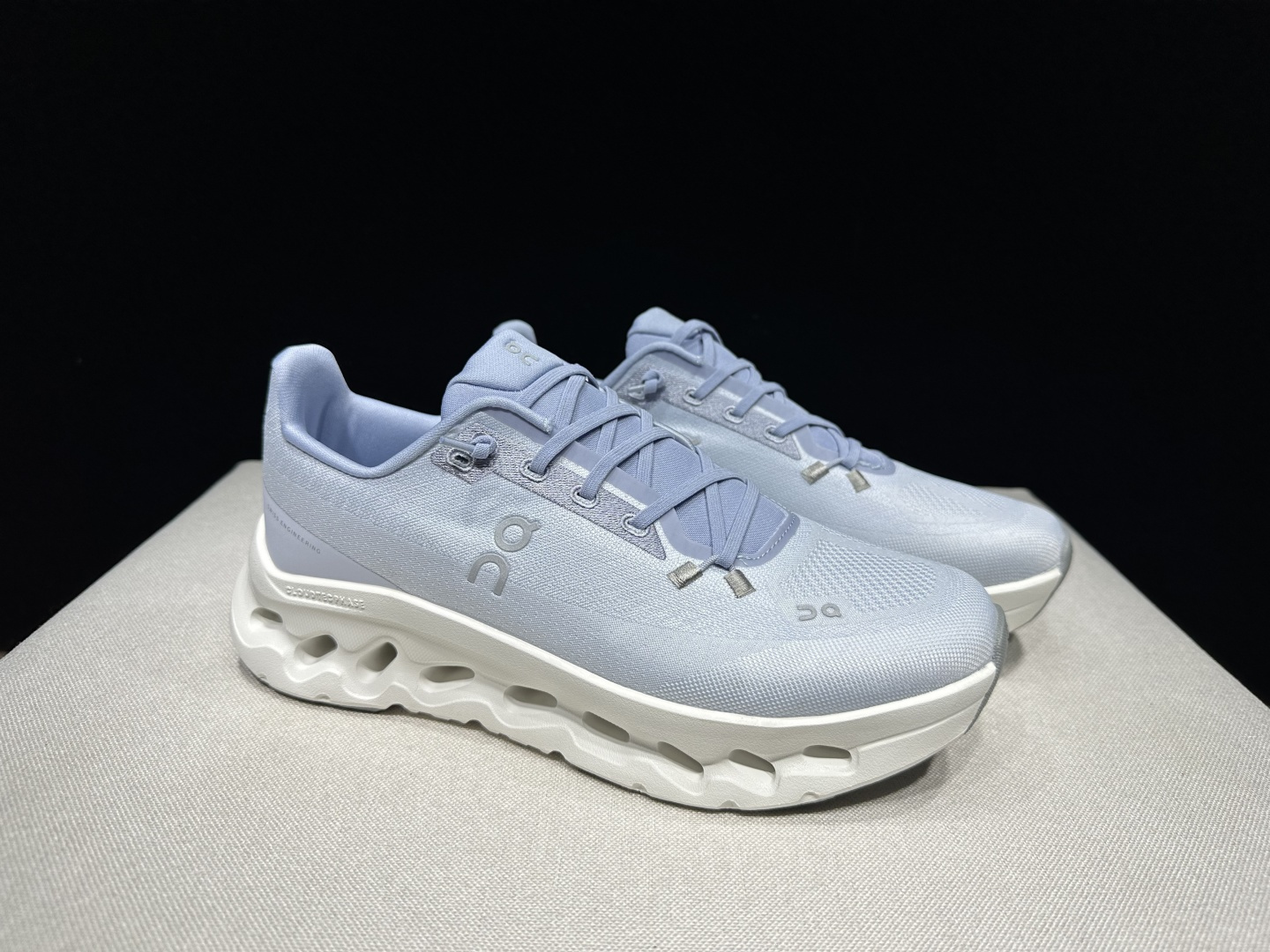 Designer Sneakers