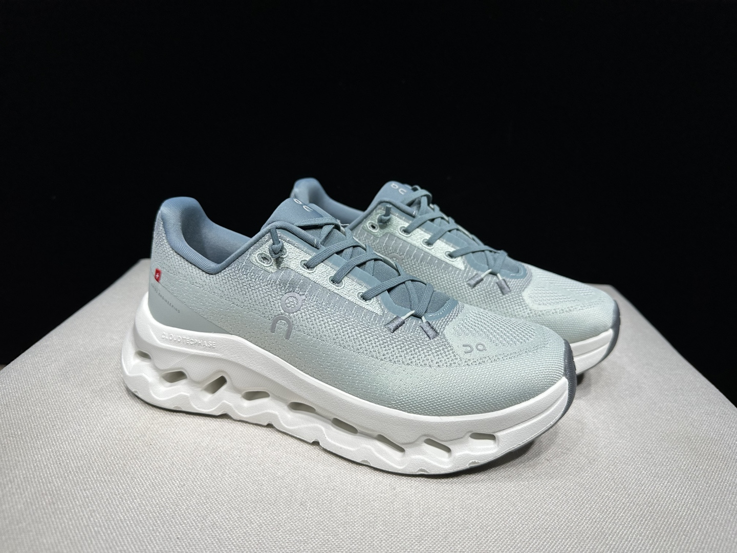 Designer Sneakers
