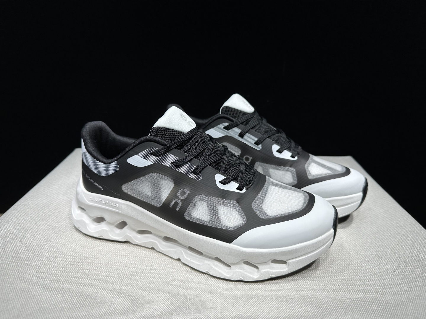 Designer Sneakers