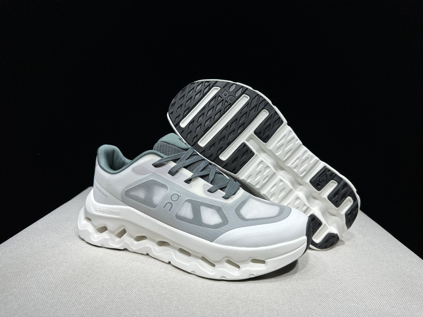 Designer Sneakers