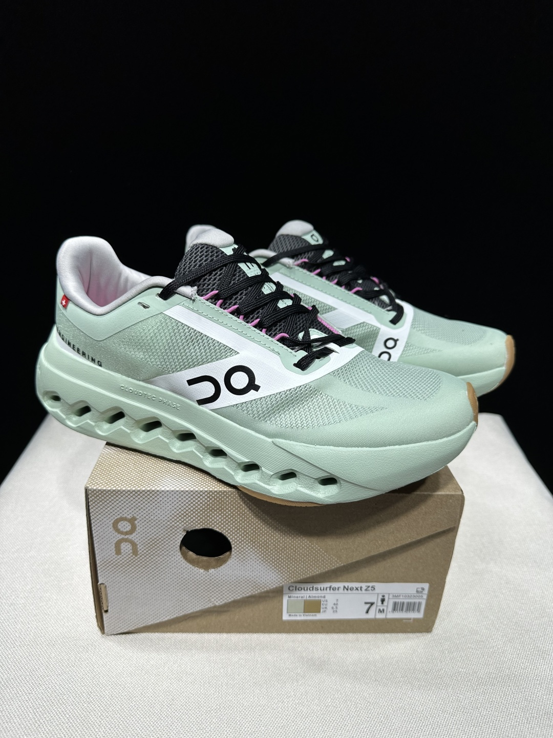 Designer Sneakers