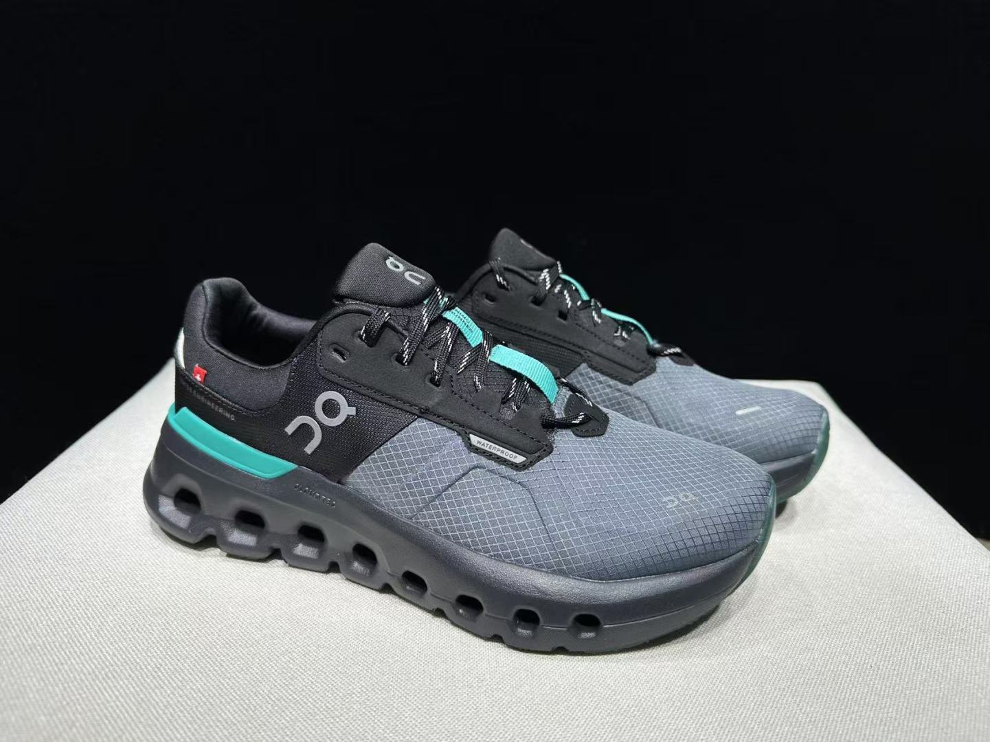 Designer Sneakers