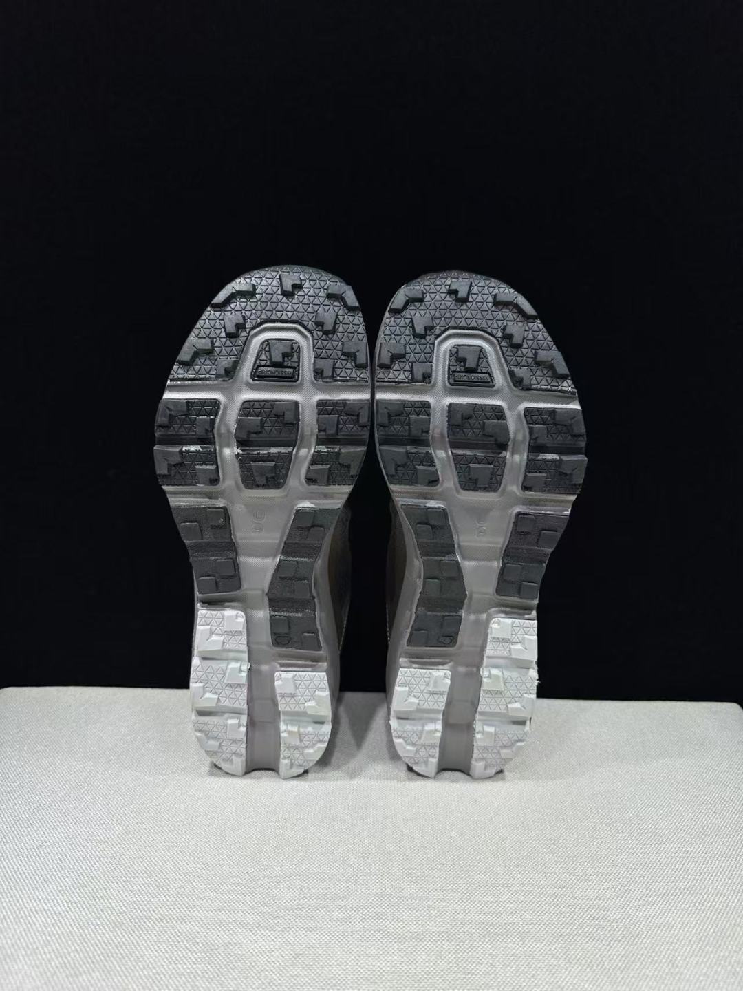 Designer Sneakers