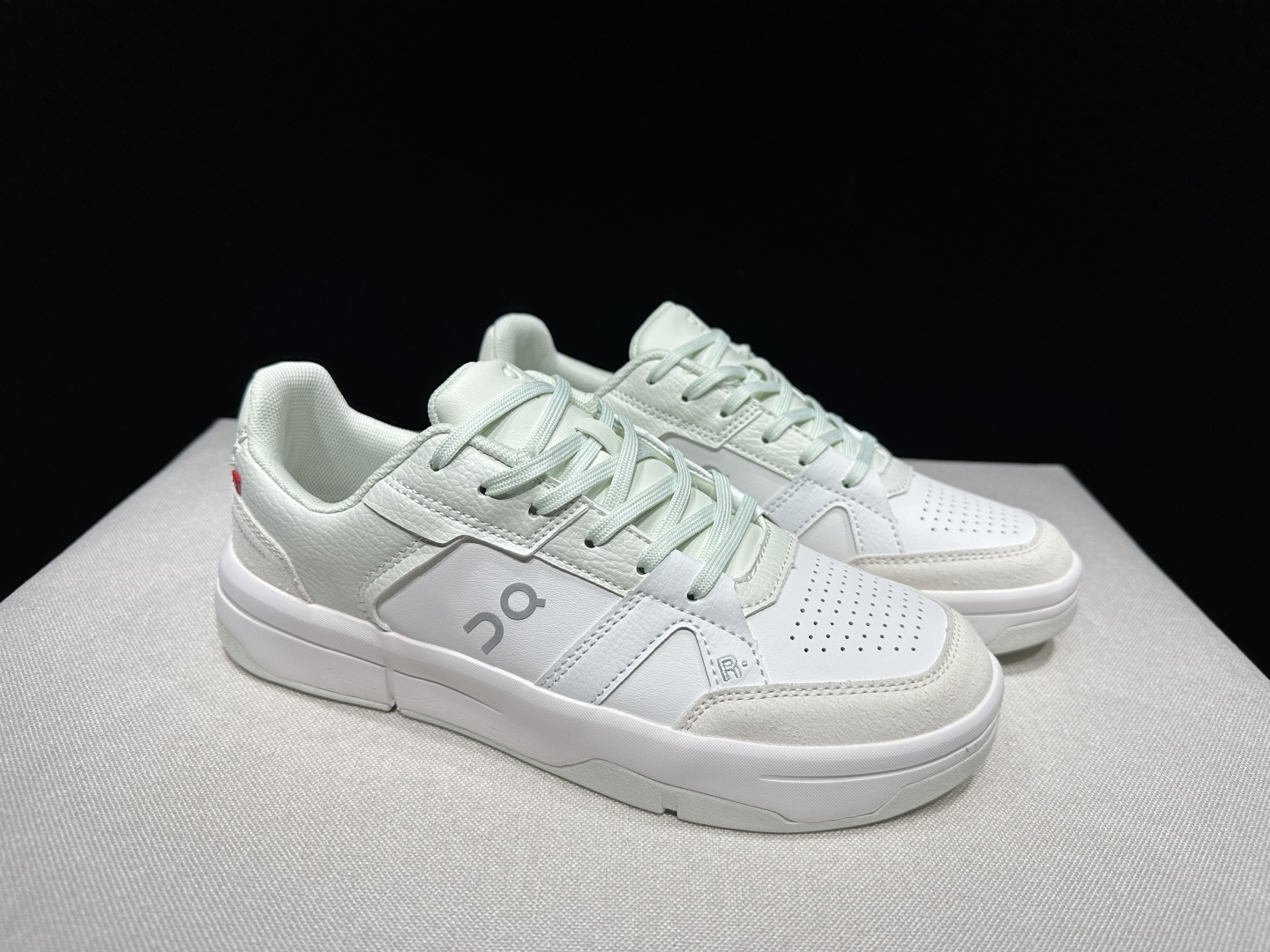 Designer Sneakers