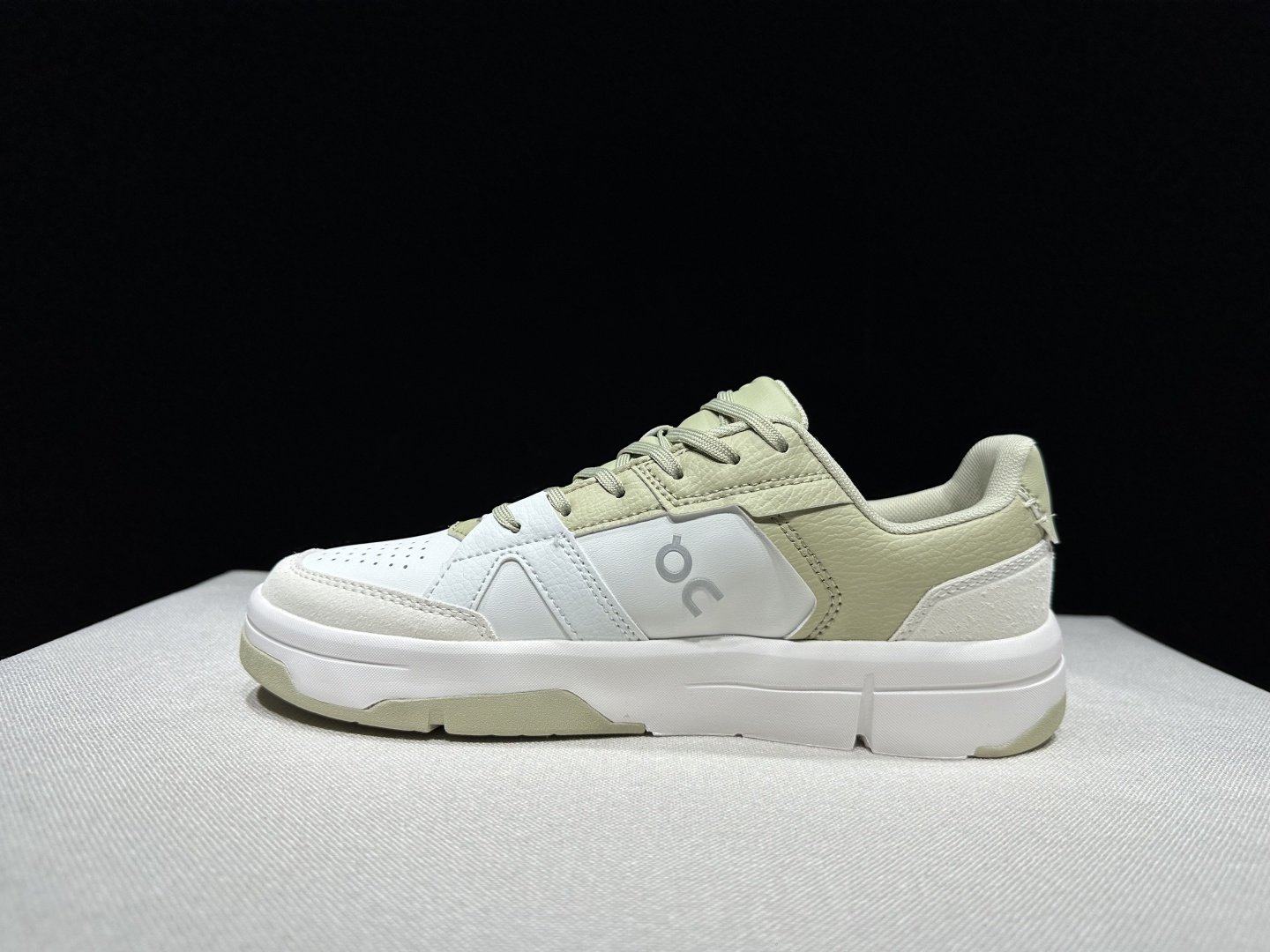 Designer Sneakers