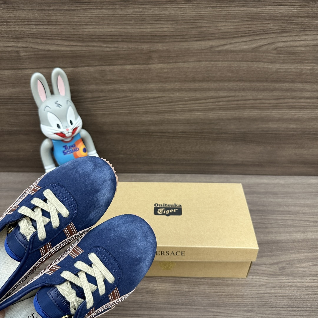 Designer Sneakers