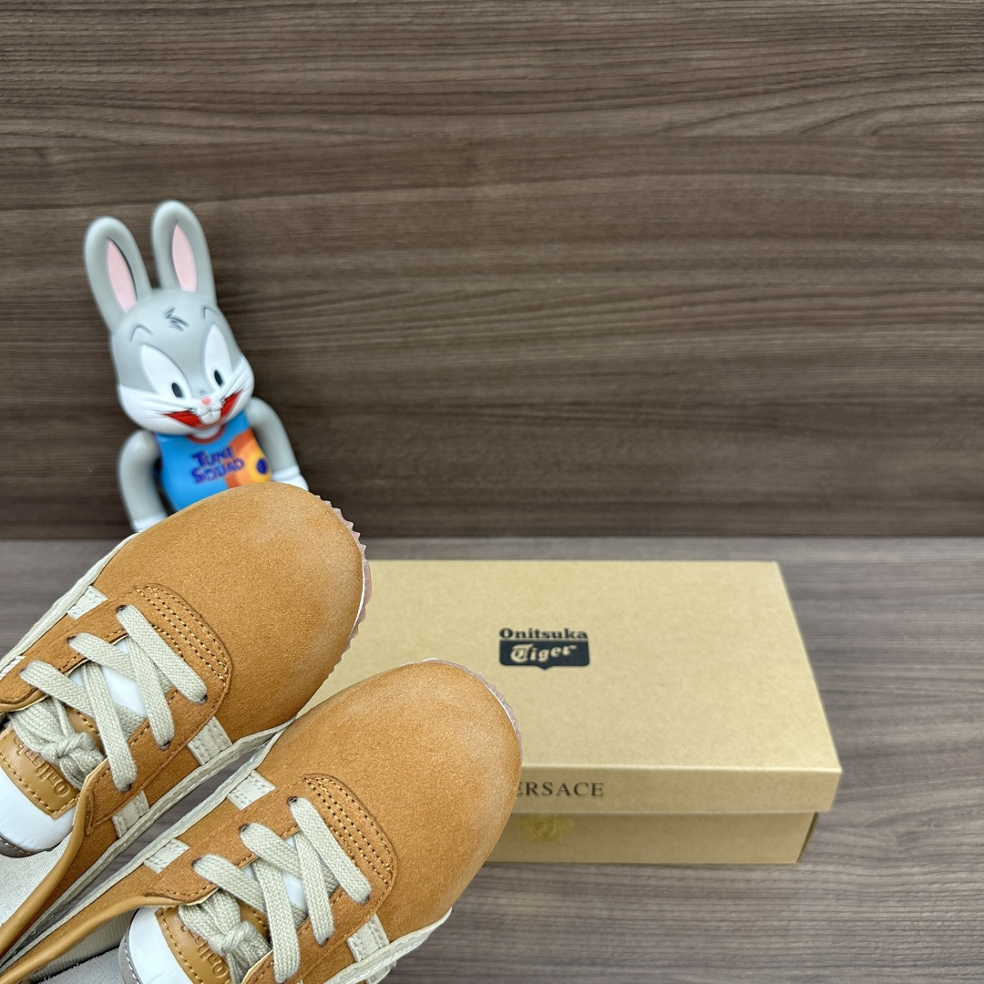 Designer Sneakers