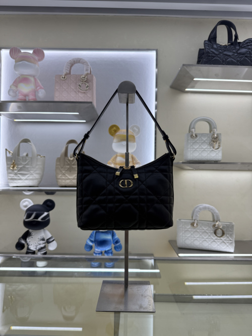 Dior 30 Montaigne Black Lambskin Mini Chain Bag with CD Logo - Chic & Versatile 1 Dior 30 Montaigne Black Lambskin Mini Chain Bag with CD Logo - Chic & Versatile
