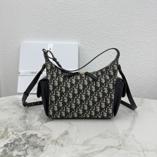 Dior D-Dream Medium Bag Blue Dior Oblique Jacquard with CD signature 1 Dior D-Dream Medium Bag Blue Dior Oblique Jacquard with CD signature