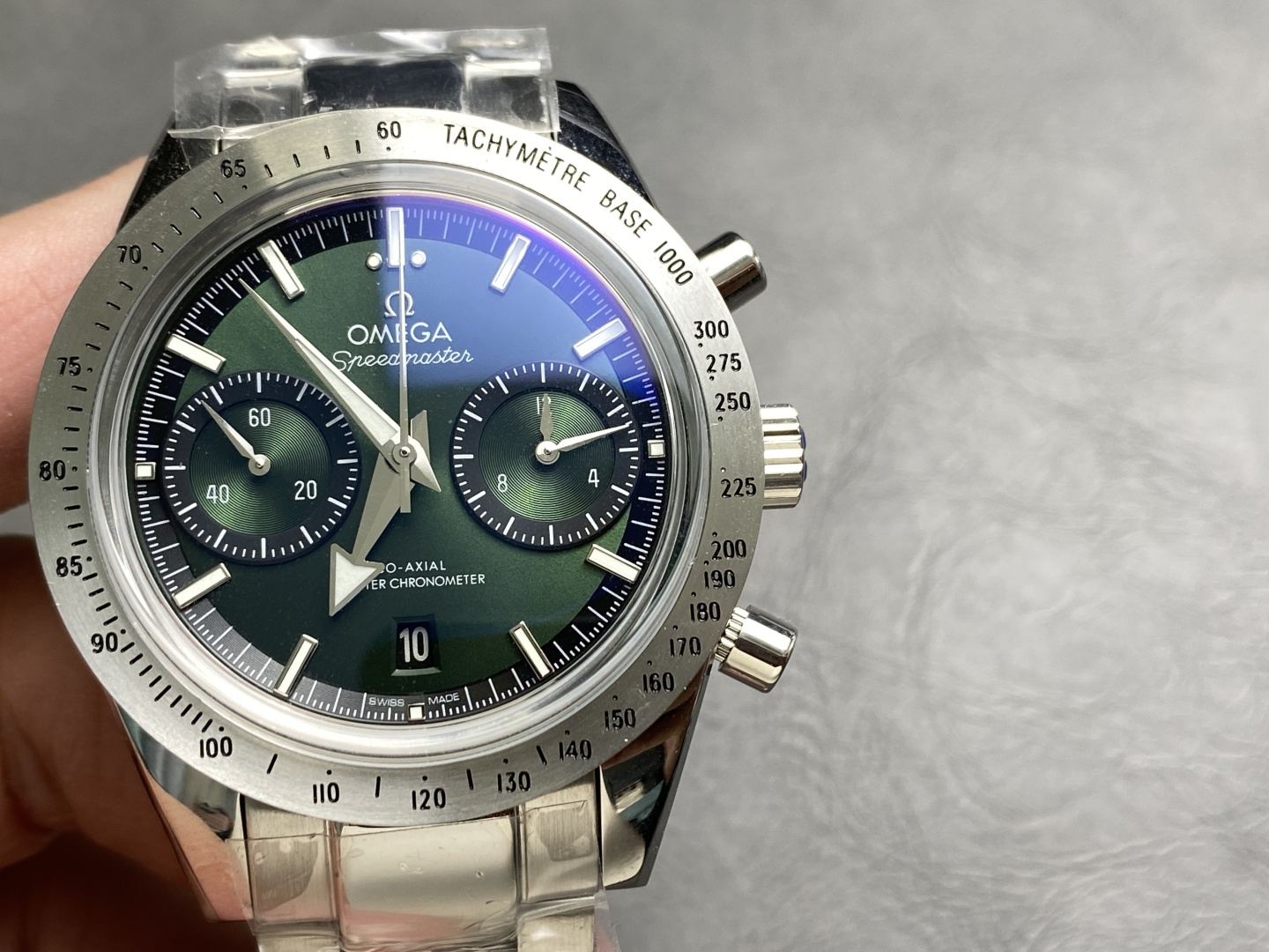 OMEGA Speedmaster Green Dial Stainless Steel Men's Watch Chronometer