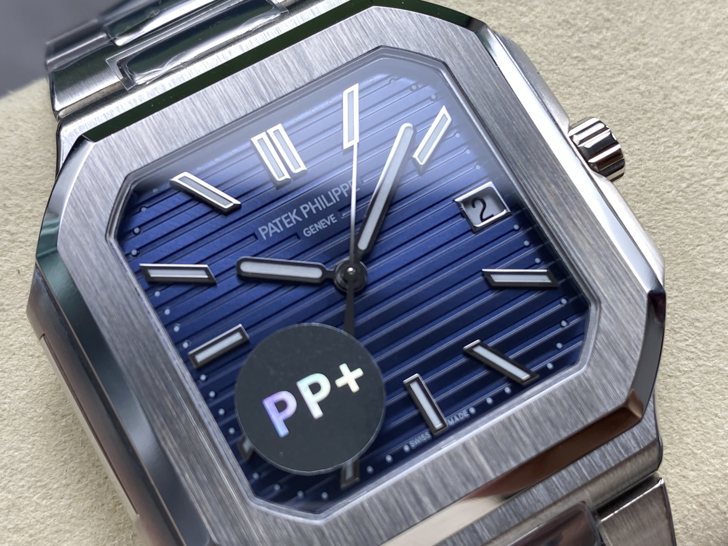 Patek Philippe Cubitus 5821 Blue Dial Stainless Steel Automatic Men's Watch 3 cmp i1745344295654 2437 0 1
