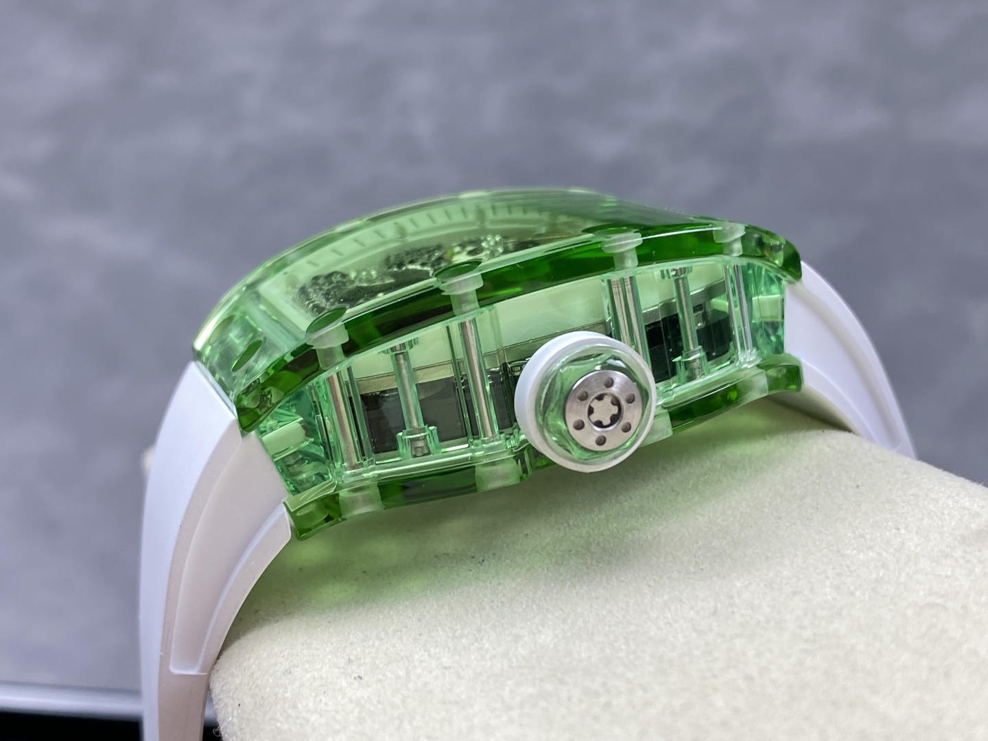 Richard Mille RM26-01 Crystal Tourbillon Watch with Panda Design - Green 6 cmp i1745791727073 1284 0 5
