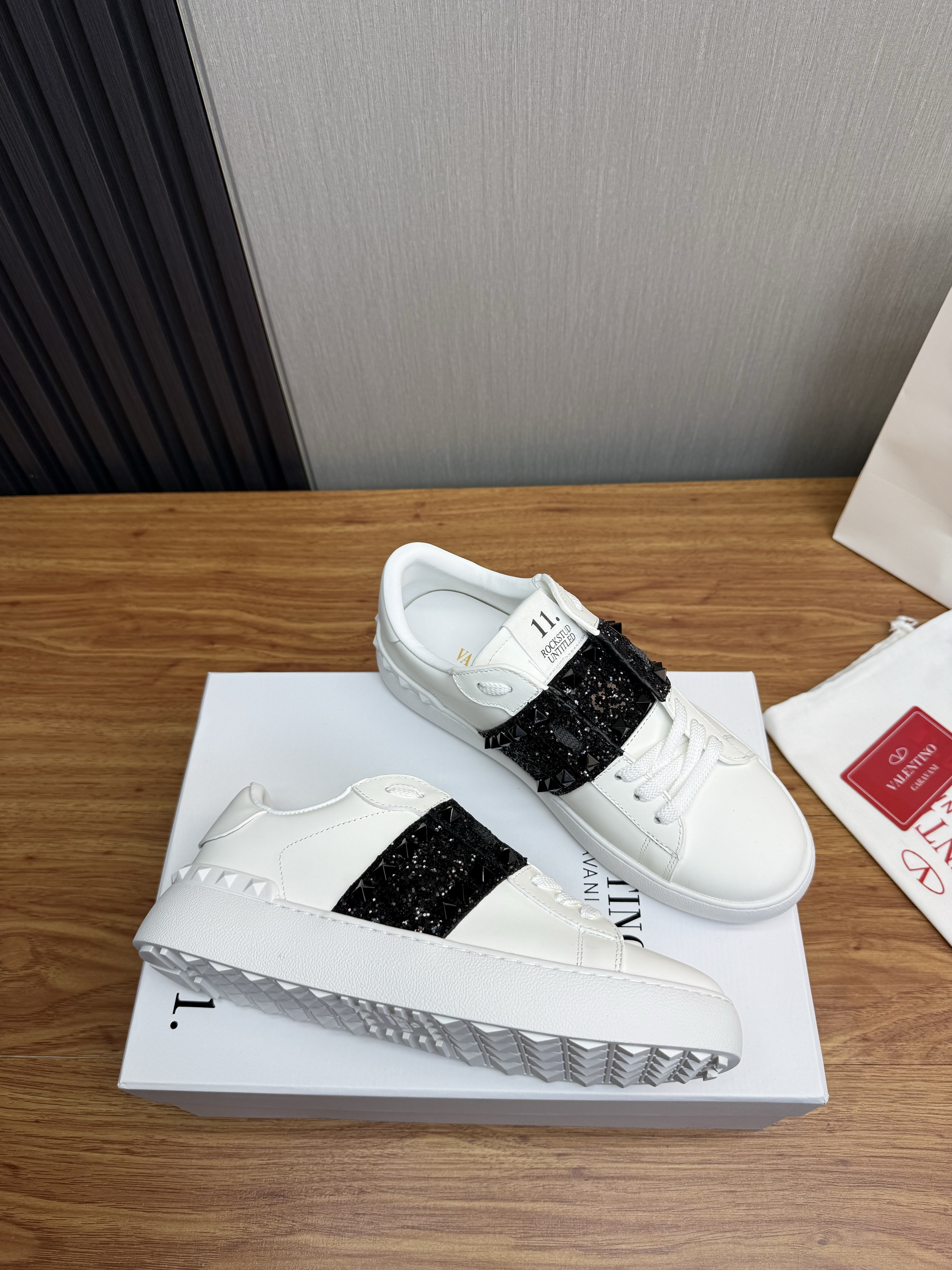 발렌티노 신발 134768 Valentino Shoes 썸네일 이미지