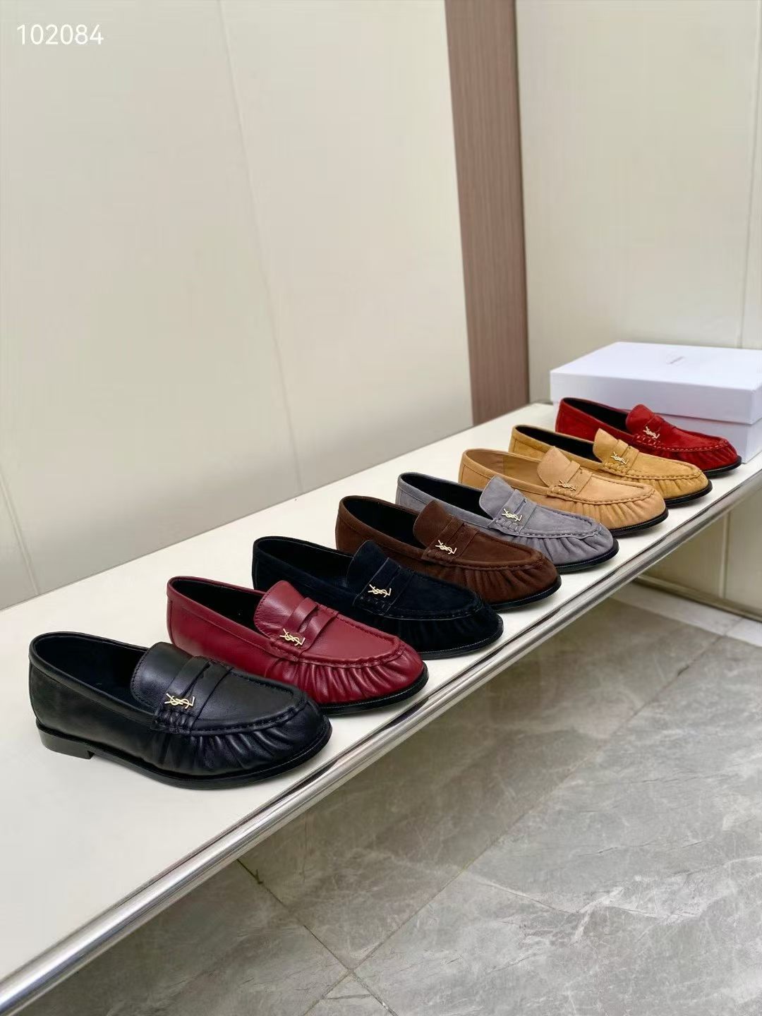 NO:853174,Couple leather shoes half-flop,19860909情侣 皮鞋 半拖,,Men's shoes