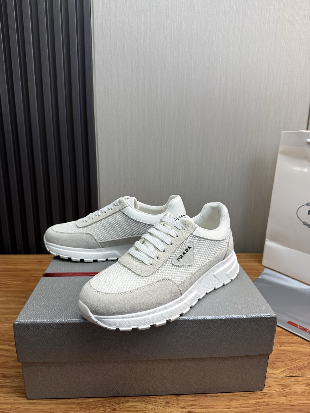 프라다 신발 130634 Prada Shoes 썸네일 이미지