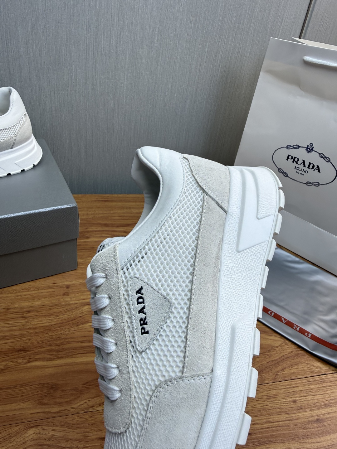 프라다 신발 130634 Prada Shoes 썸네일 이미지