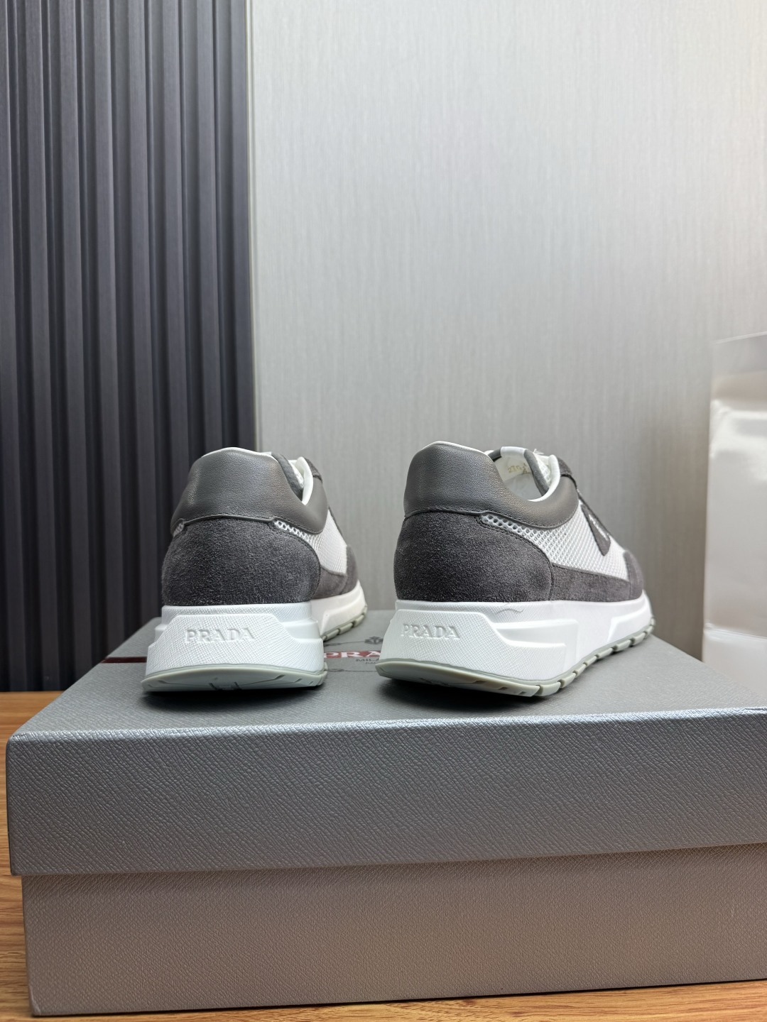 프라다 신발 130633 Prada Shoes 썸네일 이미지