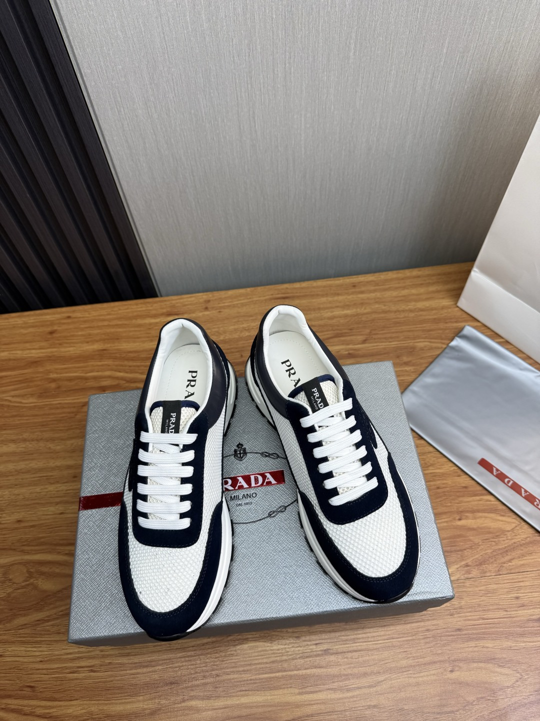 프라다 신발 130632 Prada Shoes 썸네일 이미지