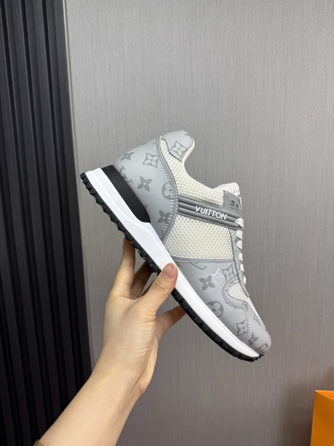 루이비통 신발 135695 Louis Vuitton Shoes 썸네일 이미지