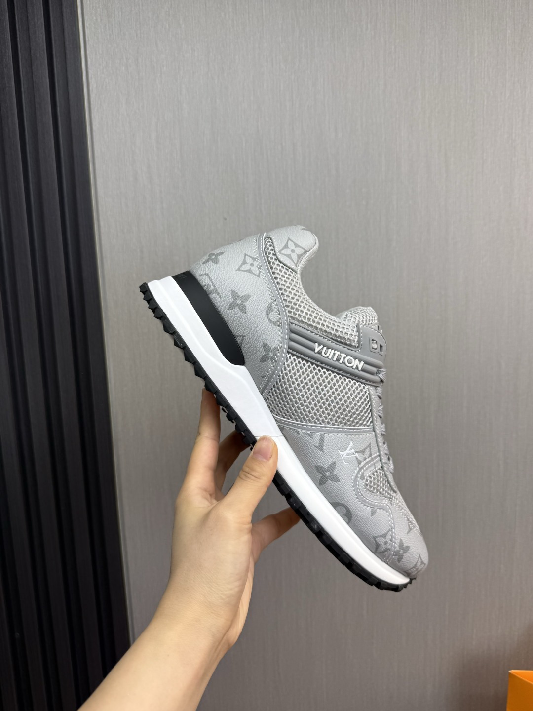 루이비통 신발 135694 Louis Vuitton Shoes 썸네일 이미지
