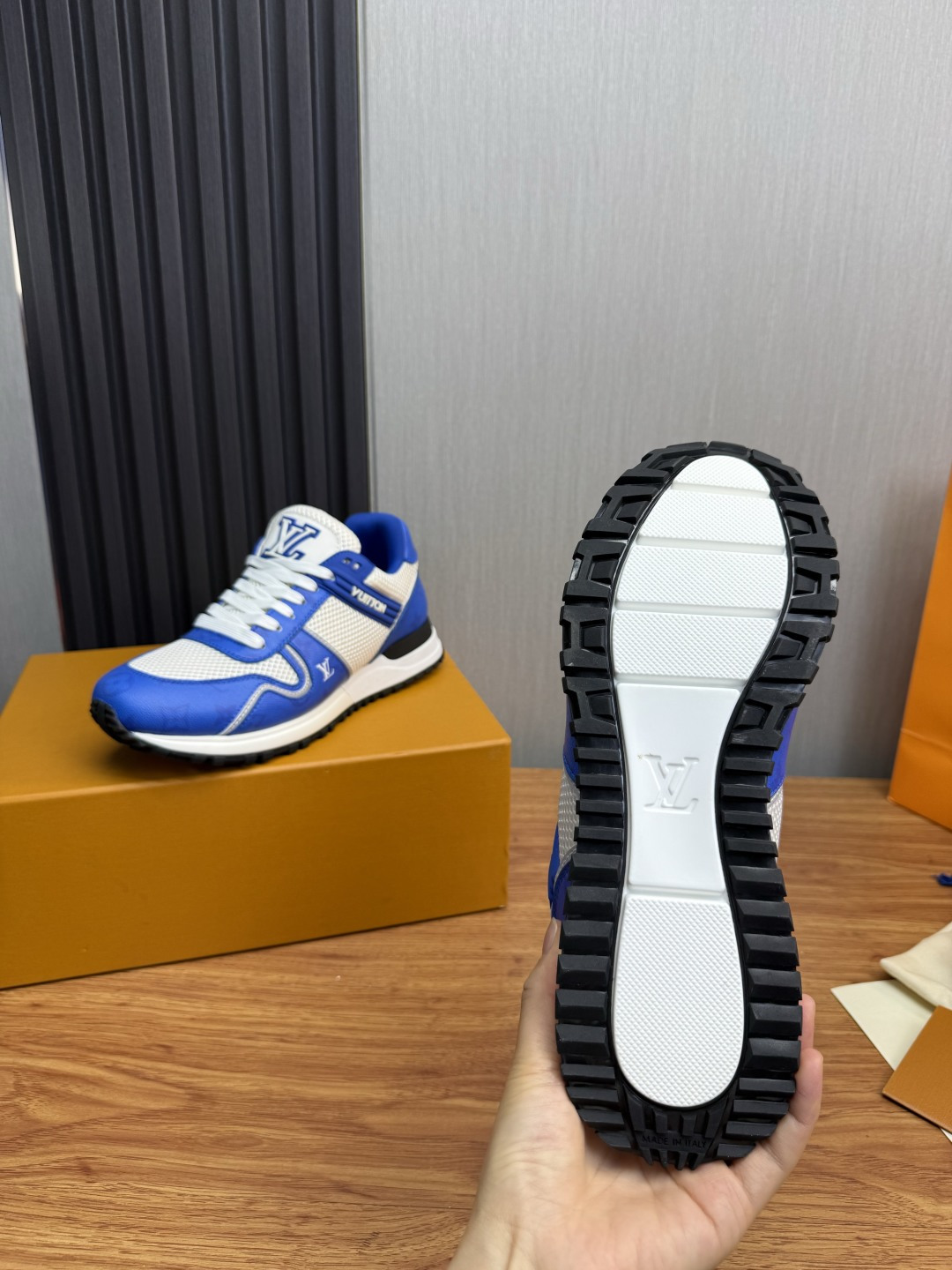 루이비통 신발 135693 Louis Vuitton Shoes 썸네일 이미지