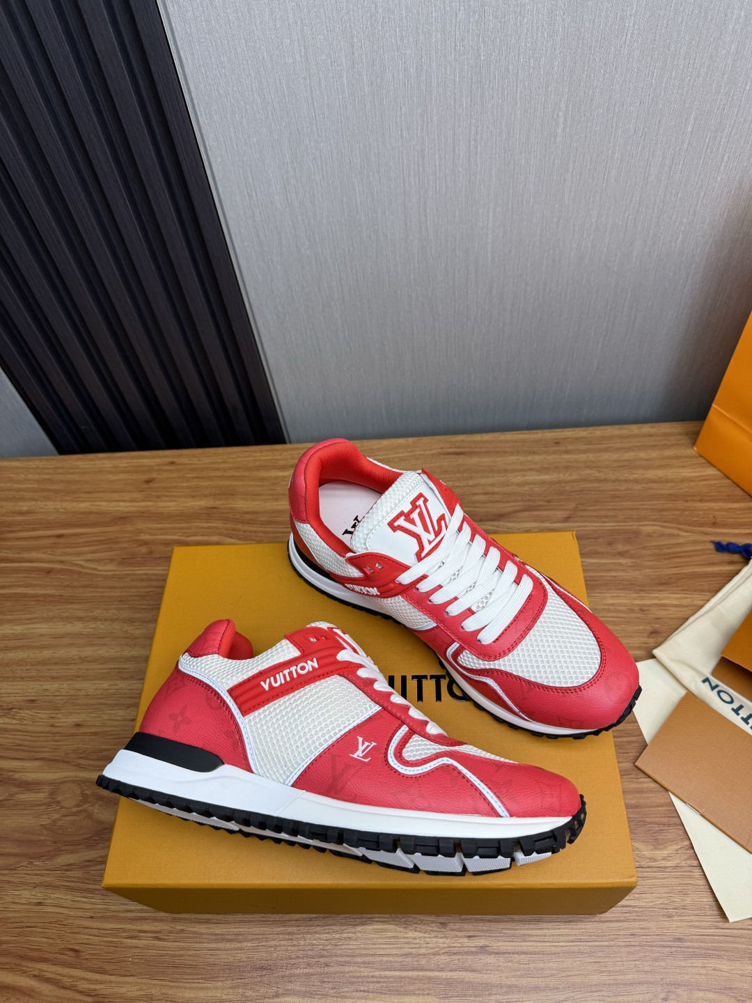 루이비통 신발 135692 Louis Vuitton Shoes 썸네일 이미지