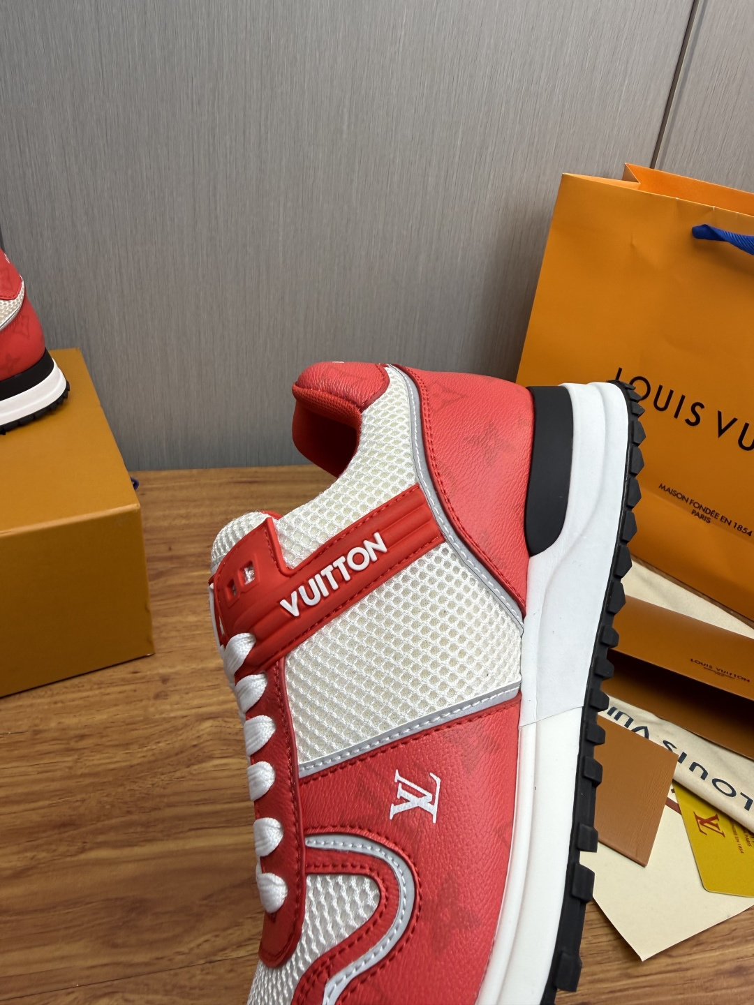 루이비통 신발 135692 Louis Vuitton Shoes 썸네일 이미지