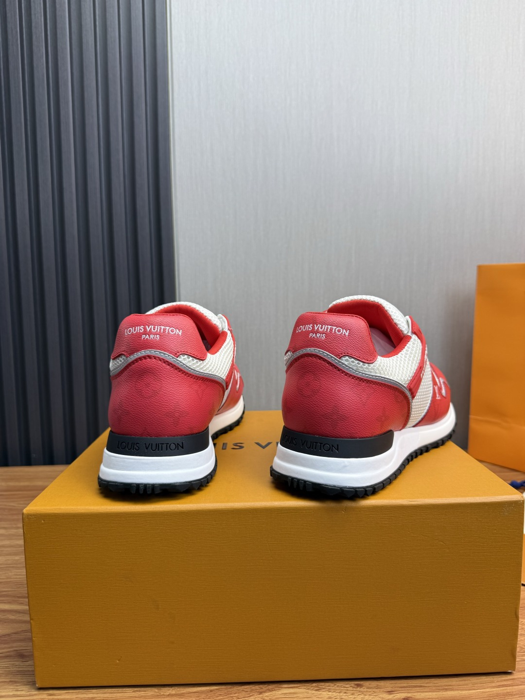루이비통 신발 135692 Louis Vuitton Shoes 썸네일 이미지