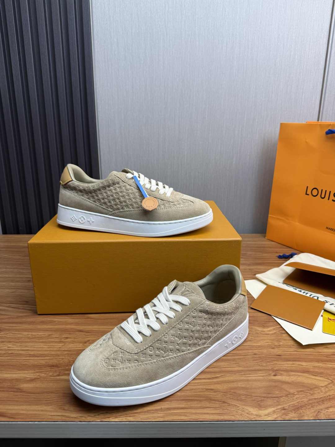 루이비통 신발 135690 Louis Vuitton Shoes 썸네일 이미지