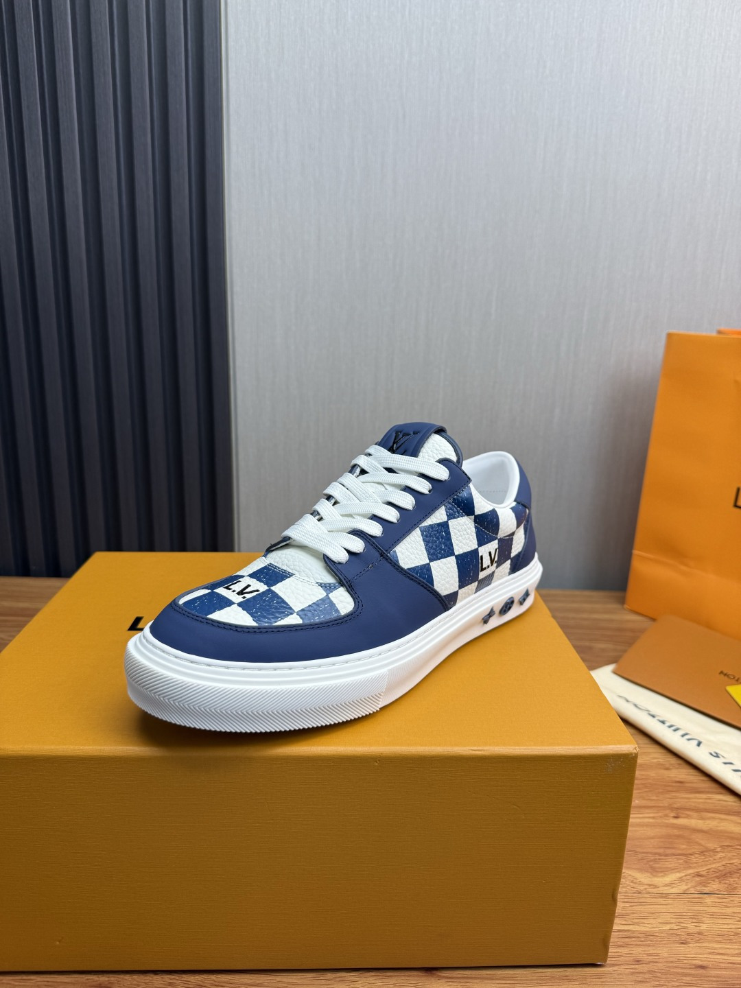 루이비통 신발 149164 Louis Vuitton Sneakers
