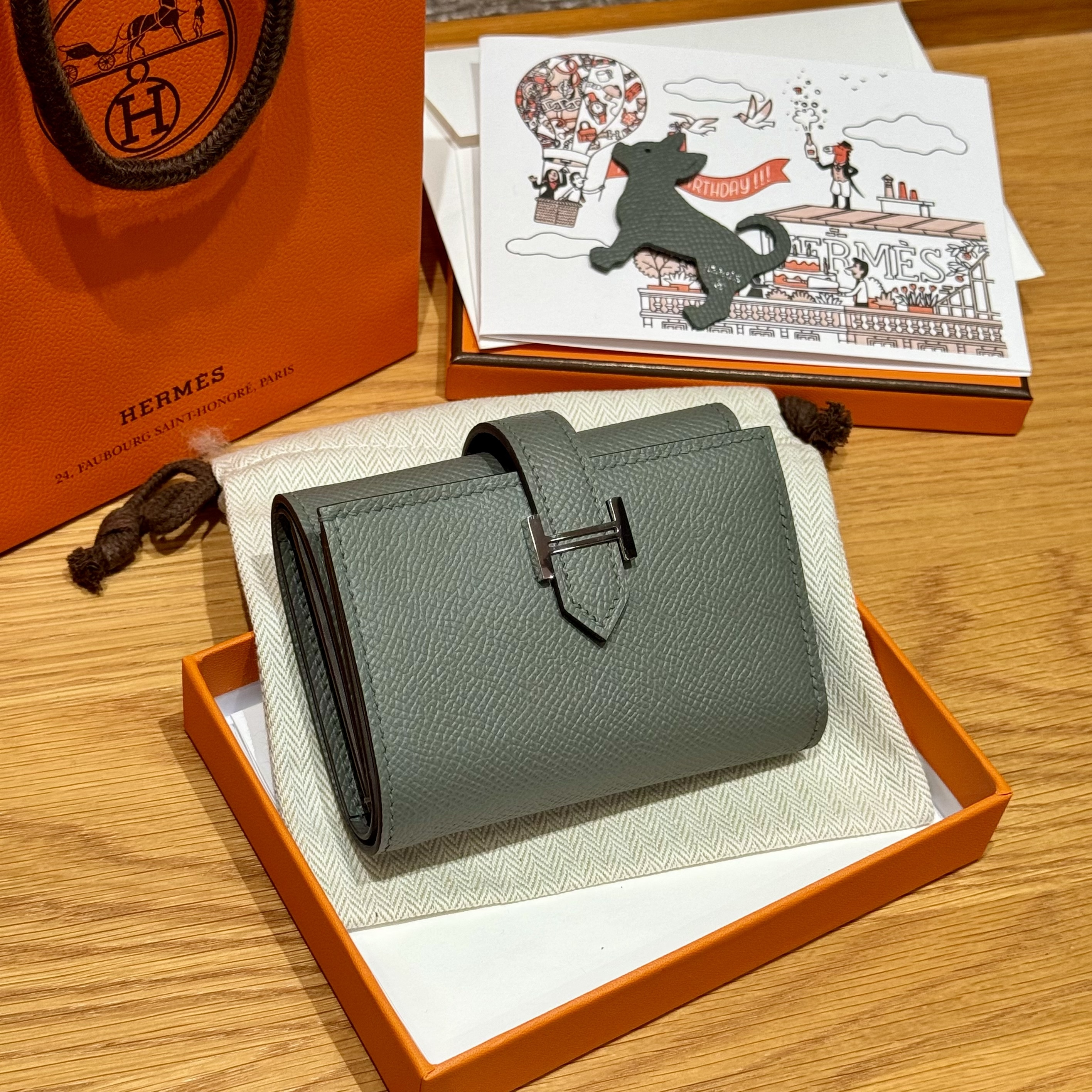 에르메스 지갑 135120 Hermes Wallet 썸네일 이미지
