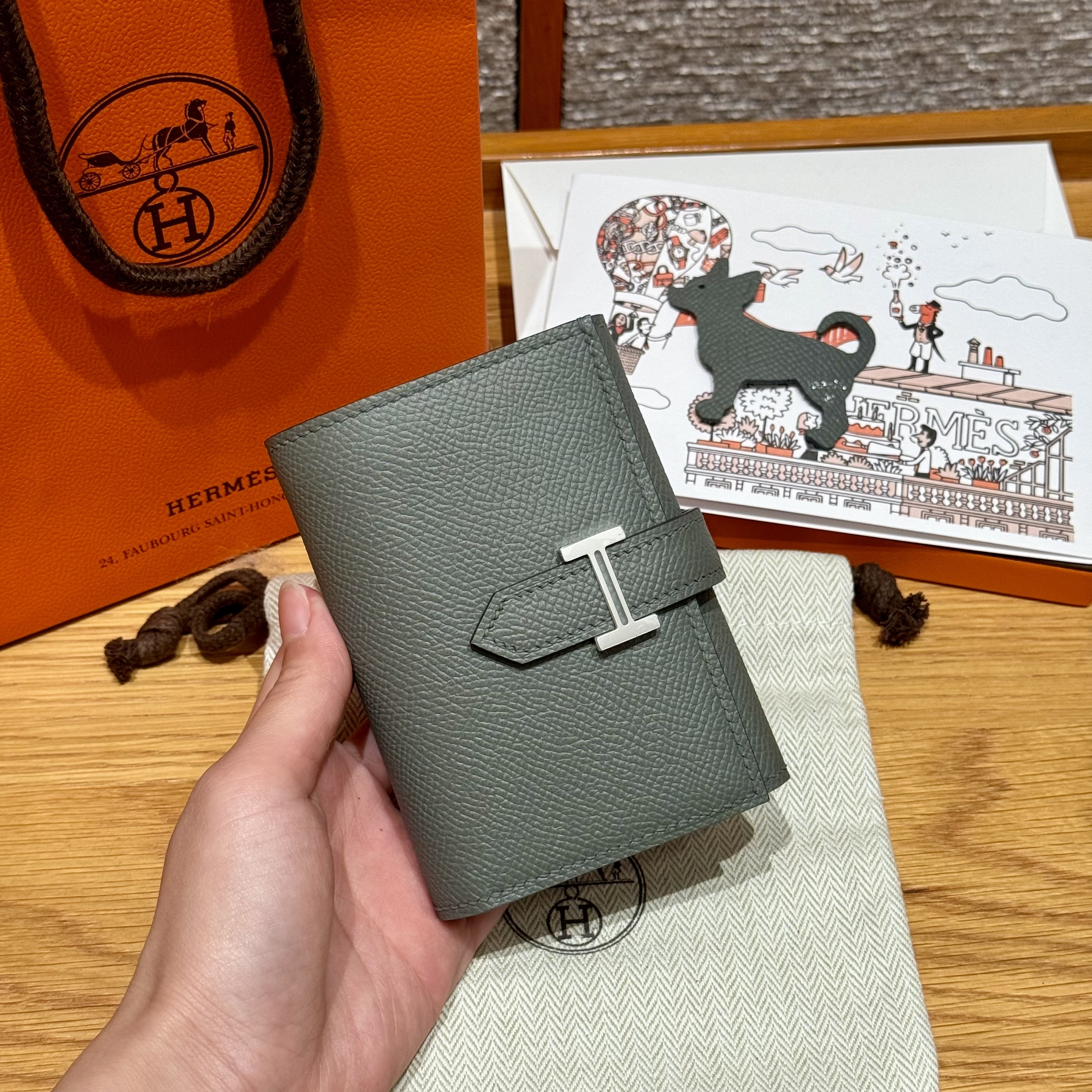 에르메스 지갑 135120 Hermes Wallet 썸네일 이미지