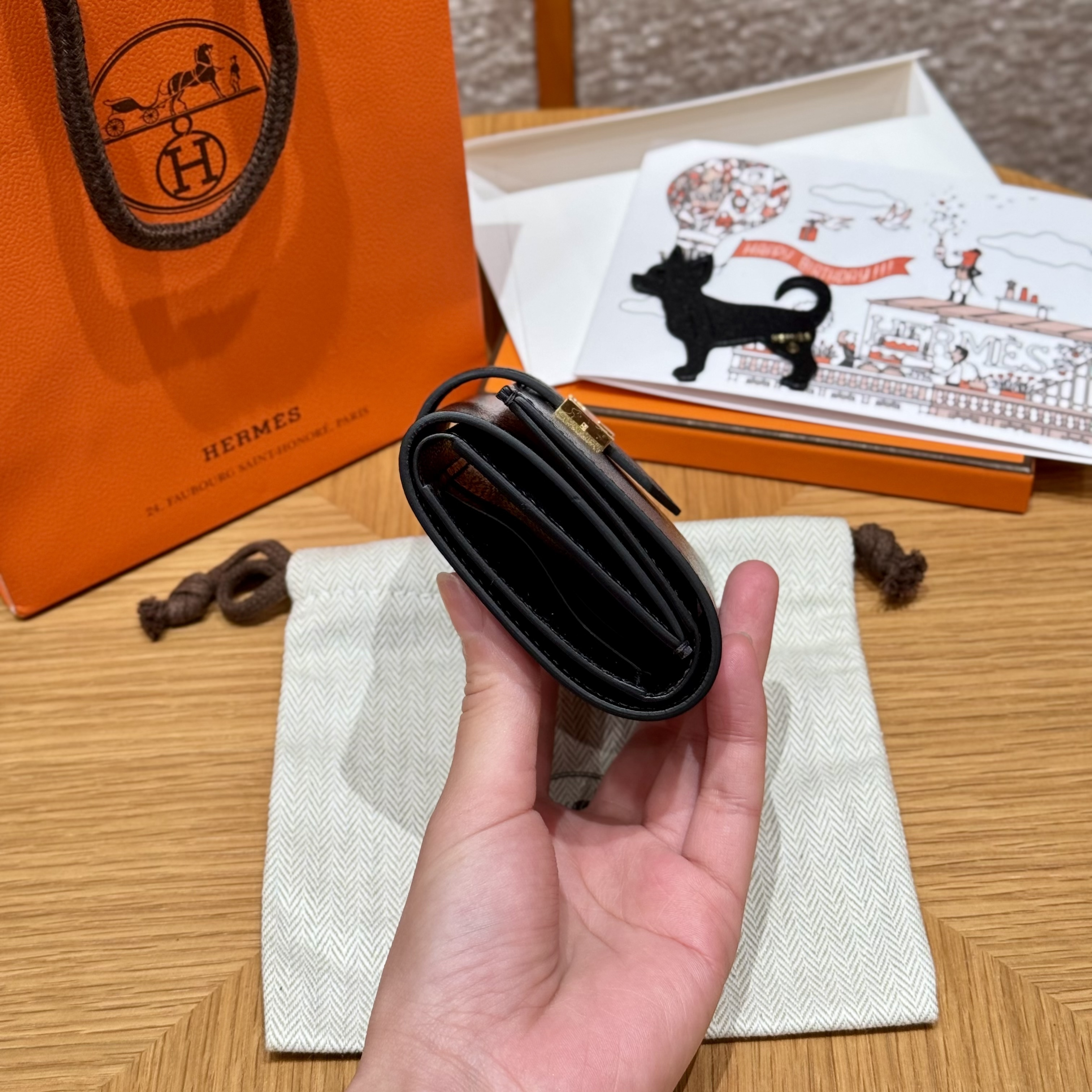 에르메스 지갑 135113 Hermes Wallet 썸네일 이미지